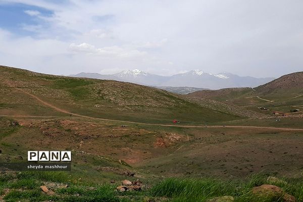 طبیعت زیبا و بکر سرخه حصار تهران