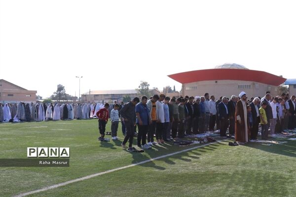 برگزاری نماز عید سعید فطر در شهرستان خرامه