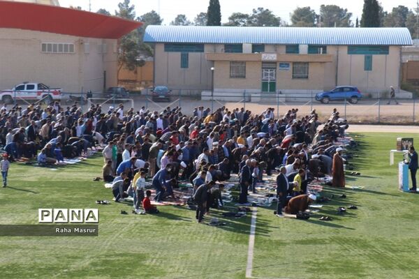 برگزاری نماز عید سعید فطر در شهرستان خرامه