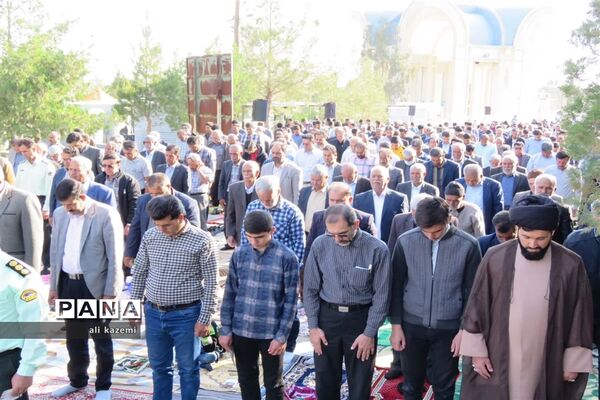 نماز عید سعید فطر در خاتم