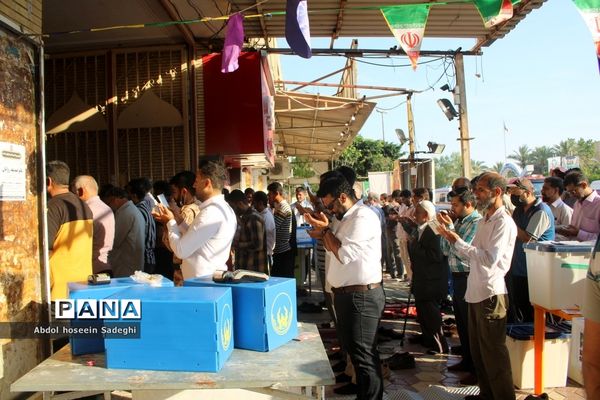 نماز عید فطر در بوشهر