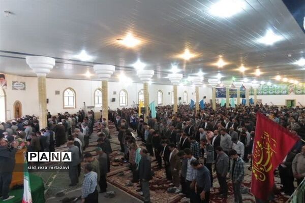 اقامه نماز عید سعید فطر در شهرستان جاجرم