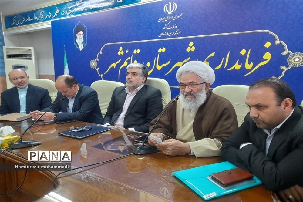 نخستین جلسه شورای اداری قائمشهر