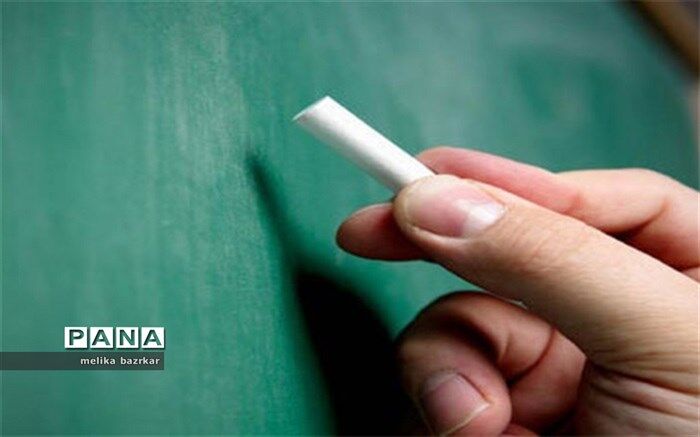 گفت‌وگوی دانش‌آموز خبرنگار پانا با یک معلم /فیلم