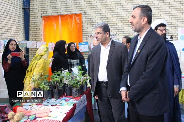 افتتاح نمایشگاه مشاغل در بوشهر