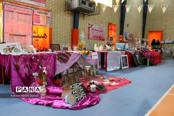 افتتاح نمایشگاه مشاغل در بوشهر