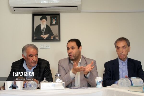 دیدار سرپرست وزارت آموزش و پرورش با مجمع خیرین کشور