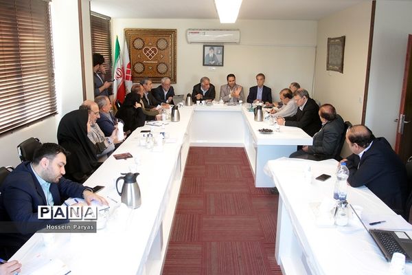 دیدار سرپرست وزارت آموزش و پرورش با مجمع خیرین کشور