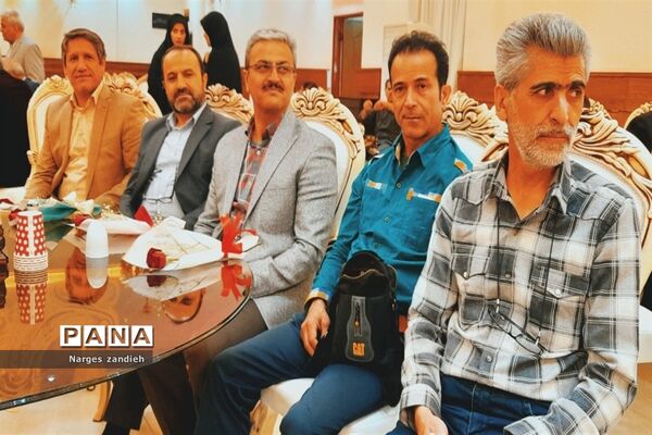 آیین تجلیل از پیشکسوتان آموزش ابتدایی آموزش و پرورش ملارد