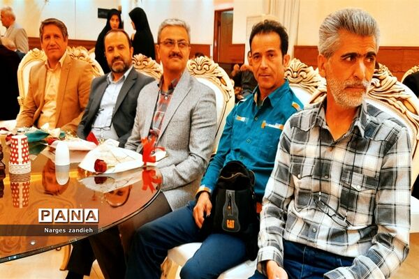 آیین تجلیل از پیشکسوتان آموزش ابتدایی آموزش و پرورش ملارد