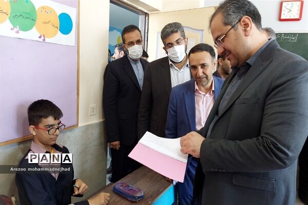 بازدید شورای آموزش و پرورش شهرستان قرچک از مدرسه استثنایی زنده یاد منصوری