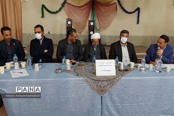 بازدید شورای آموزش و پرورش شهرستان قرچک از مدرسه استثنایی زنده یاد منصوری