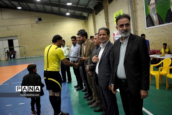 قهرمانی تیم فوتسال شرکت تعاونی دهیاری‌های جلگه در مسابقات جام رمضان بهاباد