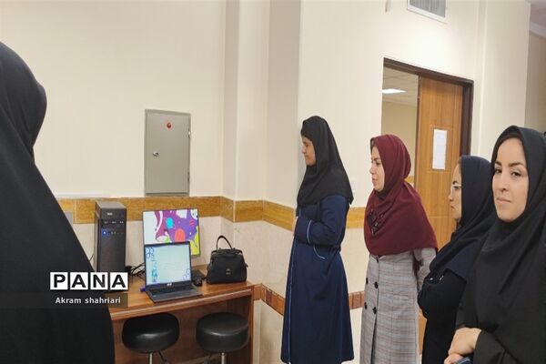بازدید مشاوران مدارس ملارد از هنرستان کار دانش کبری زرگران