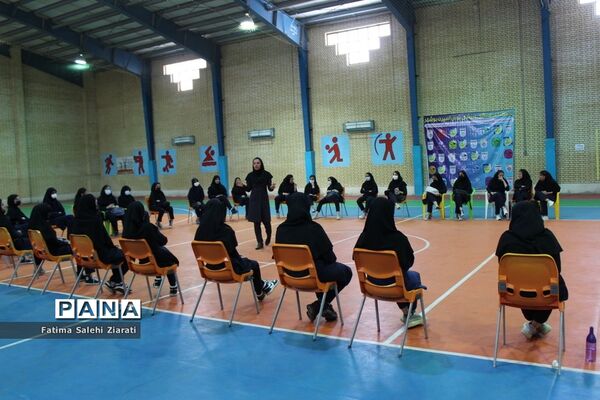 کارگاه سبک زندگی فعال و سالم ویژه دانش‌آموزان در بوشهر