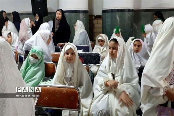 جشن تکلیف دانش‌آموزان دختر در مصلی امام خمینی(ره) شهریار