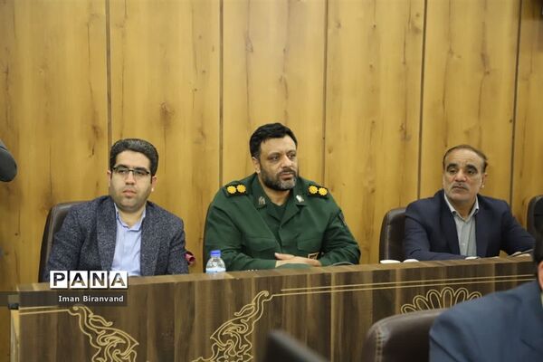 جلسه ستاد کنگره ملی ۶۵۴۴ شهید استان لرستان