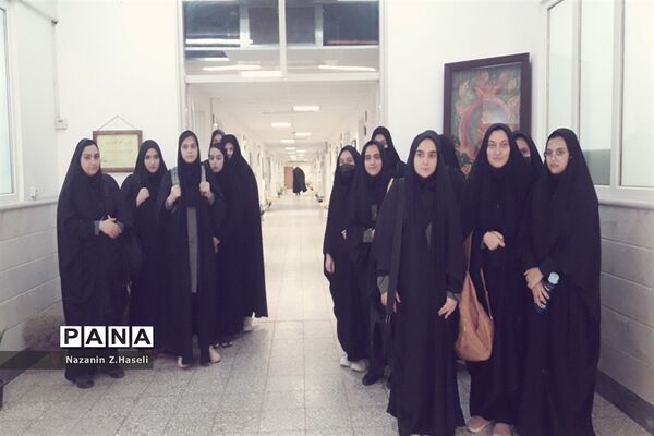 بازدید دانش‌آموزان دبیرستان حضرت خدیجه جعفرآباد قم از دانشگاه‌ها