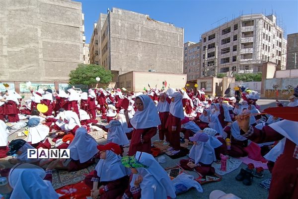 نواخته شدن زنگ سلامت در مدارس شهرستان قدس