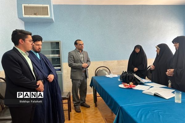 مسابقات قرآن و معارف اسلامی دانش‌آموزان ابتدایی ناحیه یک یزد