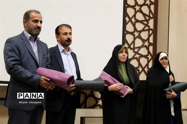 ویژه برنامه روز جهانی «مشاور و روان شناس» در دبیرستان هفتم تیر