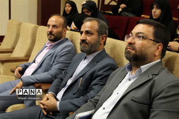 ویژه برنامه روز جهانی «مشاور و روان شناس» در دبیرستان هفتم تیر
