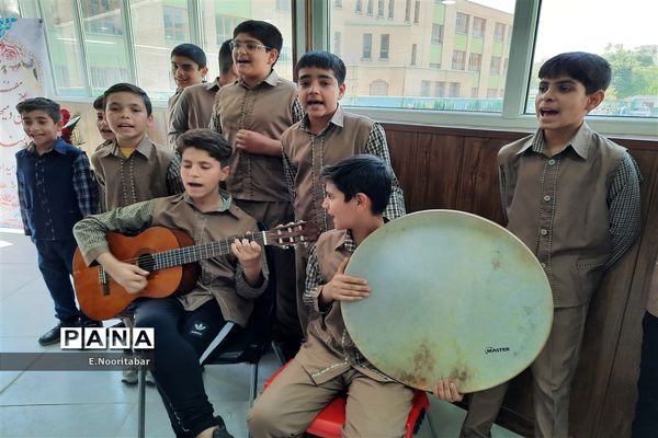 افتتاح کافه کتاب در منطقه ۱۵