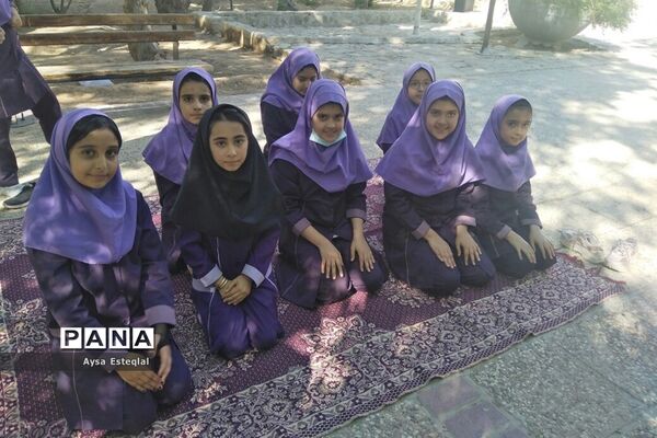 برگزاری اردوی فرهنگی و تربیتی دختران دبستان معارف 6 ناحیه 3 شیراز