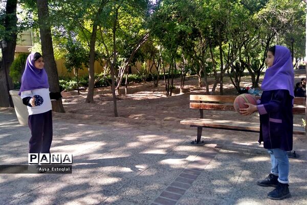 برگزاری اردوی فرهنگی و تربیتی دختران دبستان معارف 6 ناحیه 3 شیراز