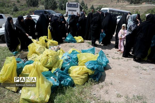 پویش مردمی بی زباله در حاشیه رودخانه جاجرود