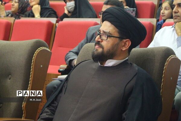 مراسم تجلیل از همیاران بازیافت قم