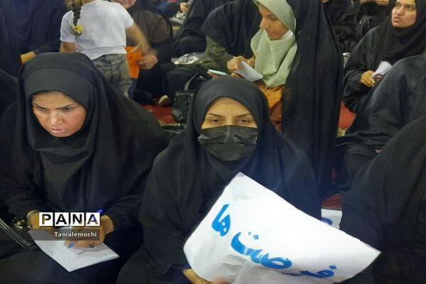 دیدار دانش آموزان مدرسه تمام تشکیلاتی پابنده ناحیه یک اهواز با آیت الله رئیسی  در مصلی اهواز