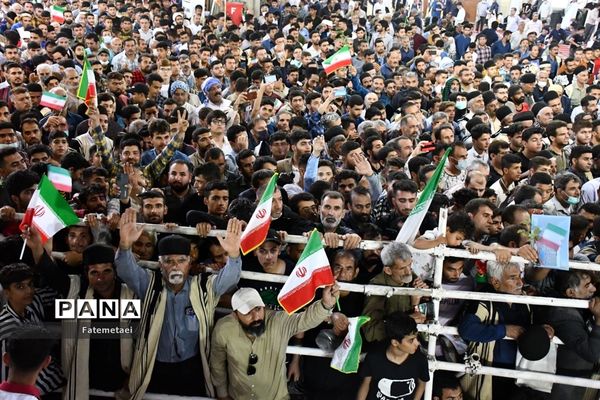 حضور پرشور مردم ولایتمدار استان خوزستان در دیدار با رئیس  جمهور