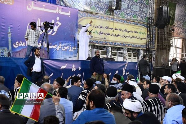 حضور پرشور مردم ولایتمدار استان خوزستان در دیدار با رئیس  جمهور