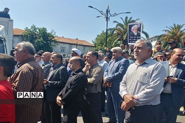تشییع پیکر شهید آیت الله عباسعلی سلیمانی در قائمشهر