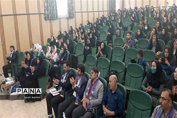 دوره آموزشی ضمن خدمت مربیان پیشتاز شهرستان مانه وسملقان