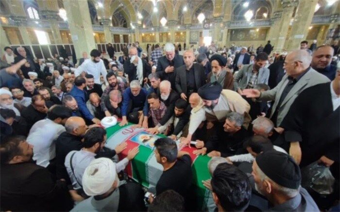 پیکر آیت‌الله سلیمانی در قم تشییع شد