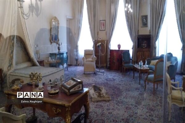 بازدید دانش‌آموزان پاکدشتی از کاخ سعدآباد