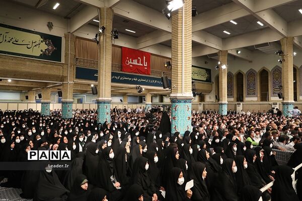 دیدار جمعی از کارگران سراسر کشور با مقام معظم رهبری