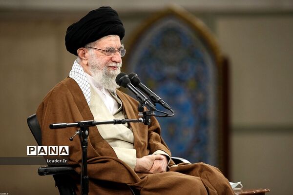 دیدار جمعی از کارگران سراسر کشور با مقام معظم رهبری