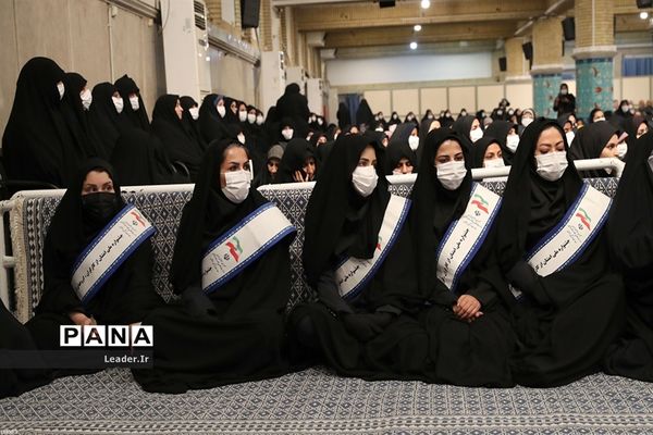 دیدار جمعی از کارگران سراسر کشور با مقام معظم رهبری