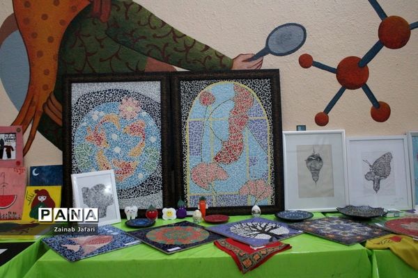 افتتاحیه نمایشگاه استانی درس فرهنگ و هنر در بوشهر