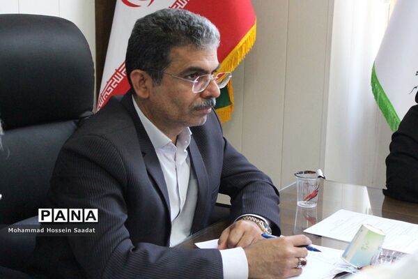 جلسه برنامه‌ریزی اوقات فراغت دانش‌آموزان در بوشهر