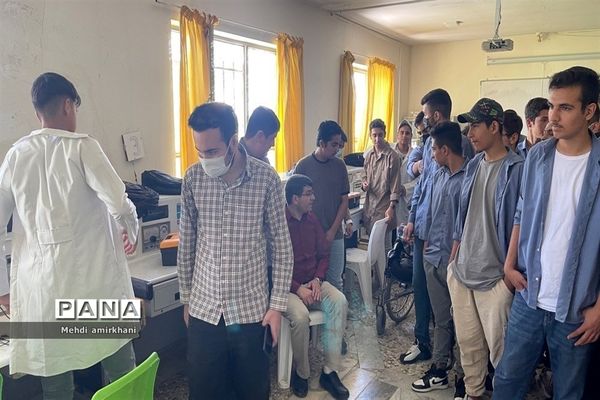 بازدید دانش‌‌‌آموزان مدرسه سعدی از هنرستان دارالفنون ملارد