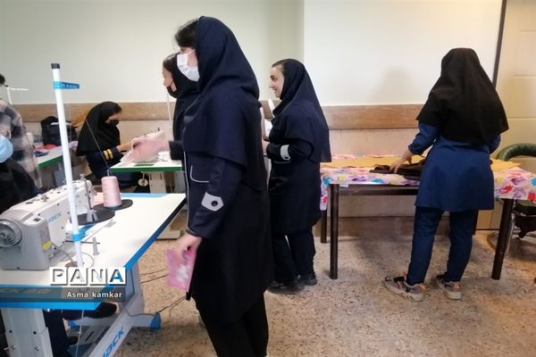 بازدید دانش‌‌‌آموزان مدرسه مریم از هنرستان طوبی ملارد