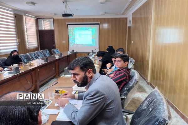 نشست هیات رئیسه مجلس دانش‌آموزی شهرستان بهبهان