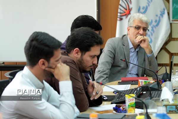 نشست صمیمی معاون آموزش متوسطه با نمایندگان تشکل‌های دانشجویی دانشگاه‌های فرهنگیان و تربیت دبیر شهید رجایی