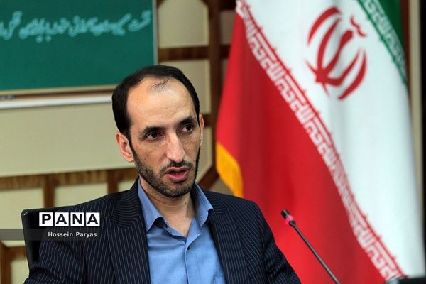 نشست صمیمی معاون آموزش متوسطه با نمایندگان تشکل‌های دانشجویی دانشگاه‌های فرهنگیان و تربیت دبیر شهید رجایی