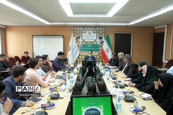نشست صمیمی معاون آموزش متوسطه با نمایندگان تشکل‌های دانشجویی دانشگاه‌های فرهنگیان و تربیت دبیر شهید رجایی
