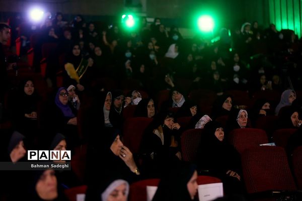 ششمین کنگره معلمان و 110 دانش‌آموز شهید منطقه 16